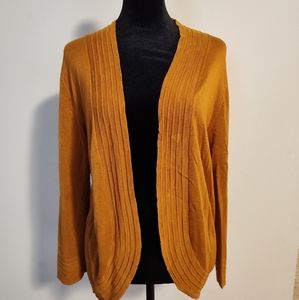 41 Hawthorn - Muted Gold Sweater with Ribbed Collar and Sleeve Cuff - Large